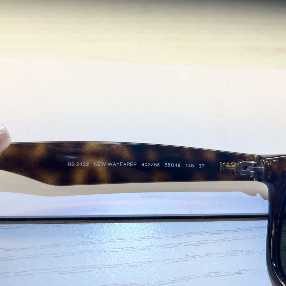 RAY-BAN NEW WAYFARER Sunglasses - Picture 8 of 8